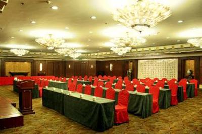 фото отеля Overseas Chinese Hotel Changchun