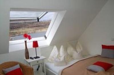 фото отеля Hotel Maarblick Schalkenmehren