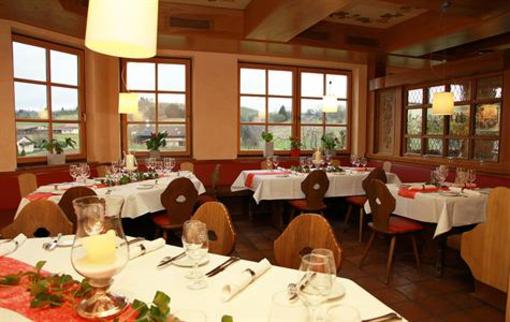 фото отеля Hotel Wo der Hahn Kraht