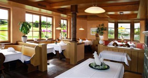 фото отеля Hotel Wo der Hahn Kraht