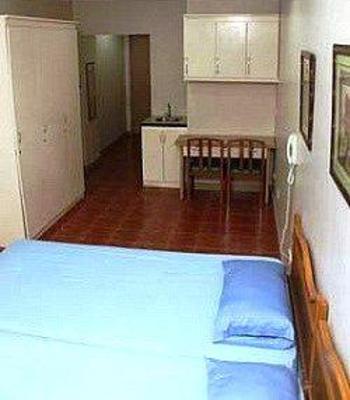 фото отеля Keystone Apartelle Quezon City