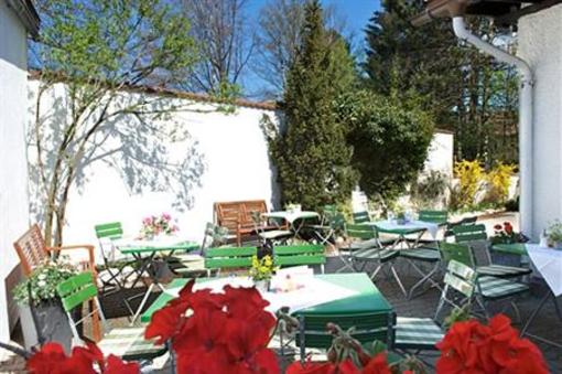 фото отеля Hotel-Gasthof Bayerischer Hof