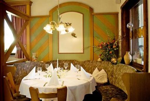 фото отеля Hotel-Gasthof Bayerischer Hof