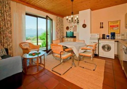 фото отеля Appartement Pichler Velden am Worthersee