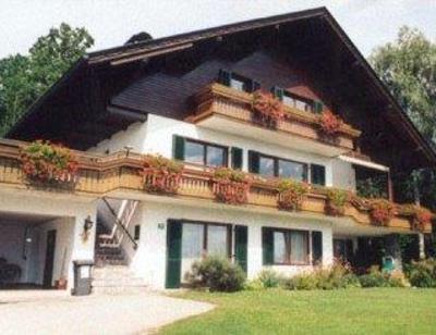 фото отеля Appartement Pichler Velden am Worthersee