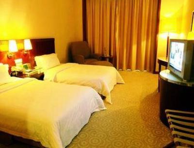 фото отеля Royal Hotel Dongguan