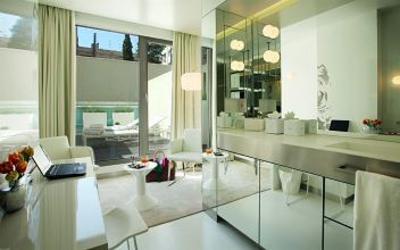 фото отеля The Mirror Barcelona Hotel