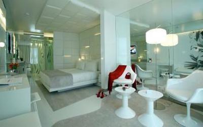 фото отеля The Mirror Barcelona Hotel