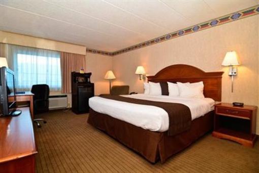фото отеля BEST WESTERN Burlington Inn