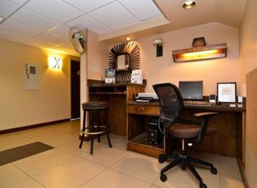 фото отеля BEST WESTERN Burlington Inn