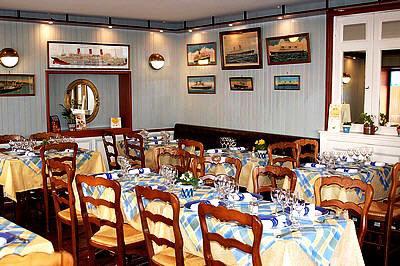фото отеля Logis Hotel d'Arromanches Pappagall