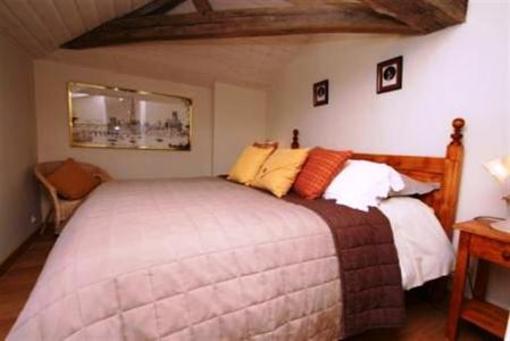 фото отеля Domaine du Revetison Chambres d'Hotes Chantonnay