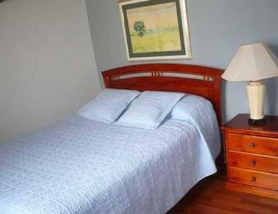 фото отеля Hostal Tutamanda