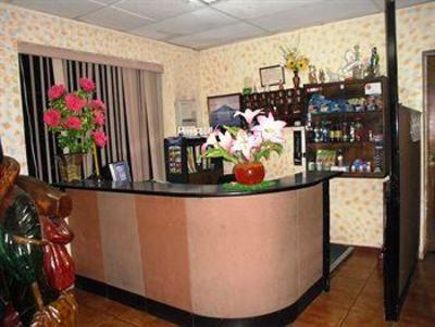 фото отеля Hostal El Ejido