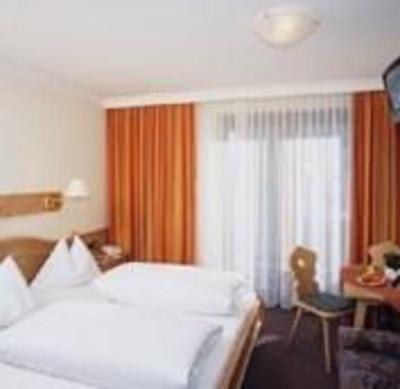 фото отеля Gaestehaus Steger Kaprun