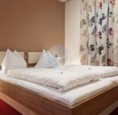 фото отеля Gaestehaus Steger Kaprun