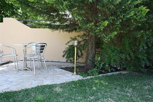 фото отеля Konstantinos Hotel & Apartments 2