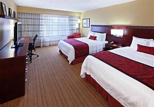 фото отеля Courtyard by Marriott Lubbock