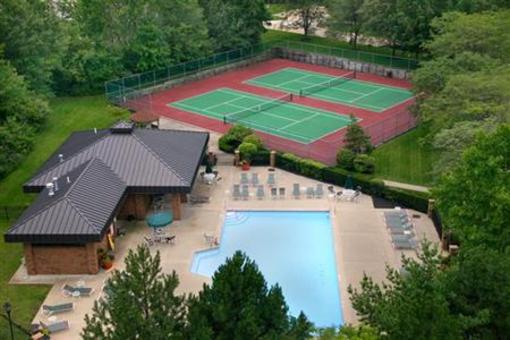 фото отеля Four Seasons Beachwood Apartments