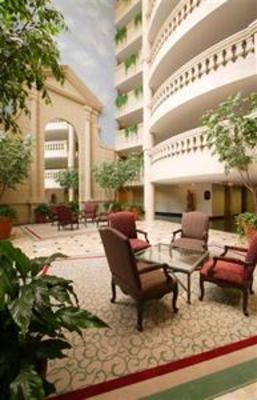 фото отеля Four Seasons Beachwood Apartments