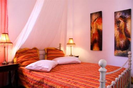 фото отеля Akrogiali Pension Platys Gialos (Sifnos)
