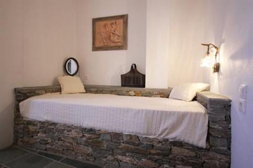 фото отеля Akrogiali Pension Platys Gialos (Sifnos)