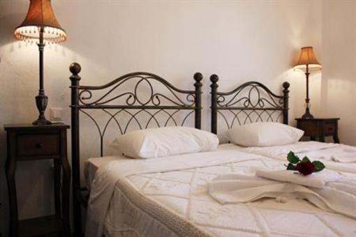 фото отеля Akrogiali Pension Platys Gialos (Sifnos)