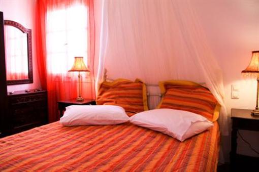 фото отеля Akrogiali Pension Platys Gialos (Sifnos)