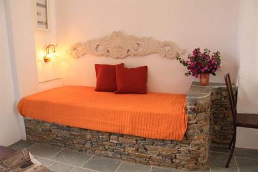 фото отеля Akrogiali Pension Platys Gialos (Sifnos)