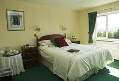 фото отеля Braeburn Guest House Fort William