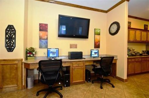 фото отеля Best Western Schulenburg Inn & Suites
