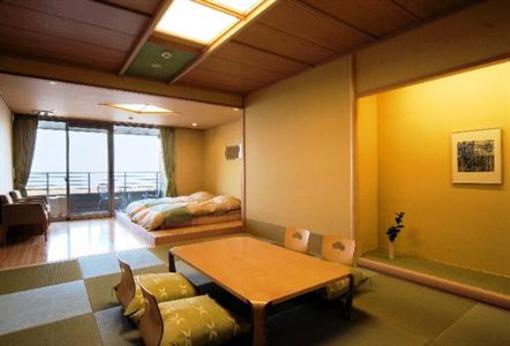 фото отеля Biwako Ryokusuitei
