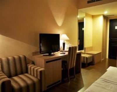 фото отеля Istana Hotel