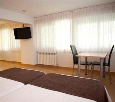 фото отеля Hostal Rocamar