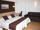 фото отеля Hostal Rocamar