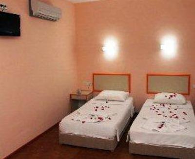 фото отеля Idyros Hotel