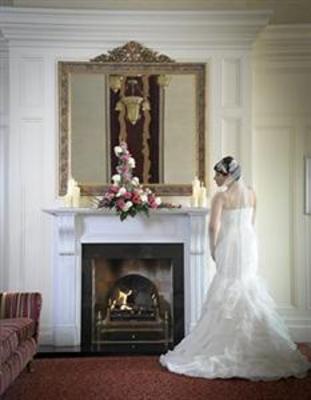 фото отеля Clanard Court Hotel