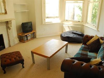 фото отеля Shore Breaks Apartment Poets Corner Brighton & Hove