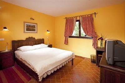фото отеля Hotel Vinarija Zdjelarevic Slavonski Brod