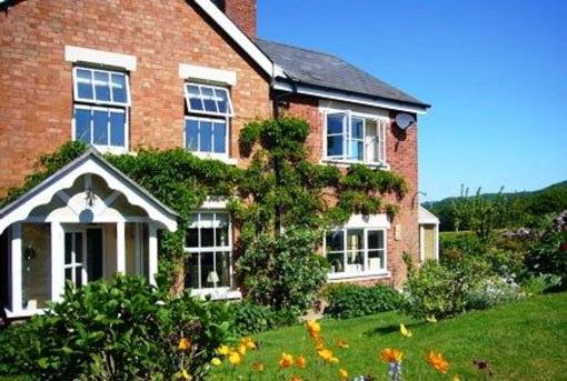 фото отеля Weobley Cross Cottage Bed and Breakfast