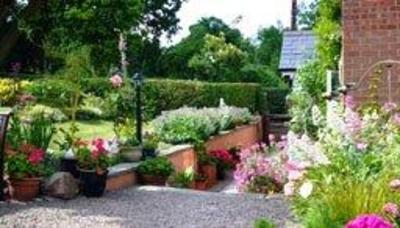 фото отеля Weobley Cross Cottage Bed and Breakfast