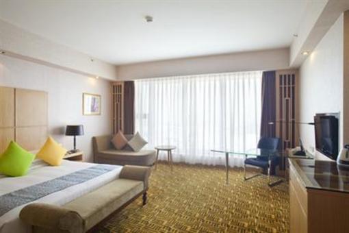 фото отеля Crowne Plaza Hotel Zhanjiang