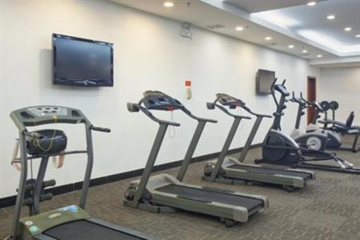 фото отеля Crowne Plaza Hotel Zhanjiang