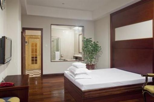 фото отеля Crowne Plaza Hotel Zhanjiang