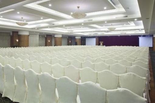 фото отеля Crowne Plaza Hotel Zhanjiang