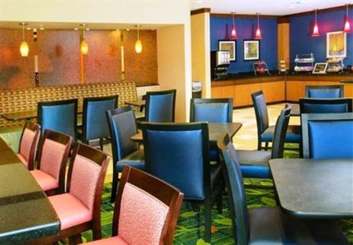 фото отеля Fairfield Inn & Suites Miami Airport South