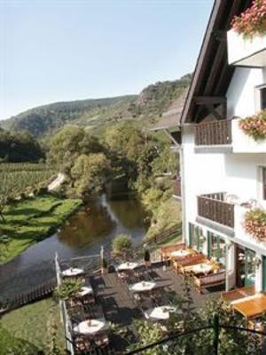 фото отеля Hotel Pension Jagerstubchen