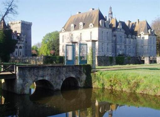 фото отеля Chateau De Saint-Loup-Lamaire