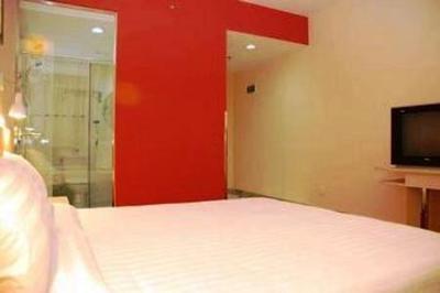 фото отеля Hanting Express Hotel Xi'an North Avenue