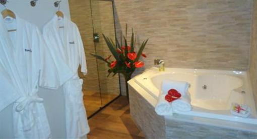 фото отеля Mondrian Flat Hotel